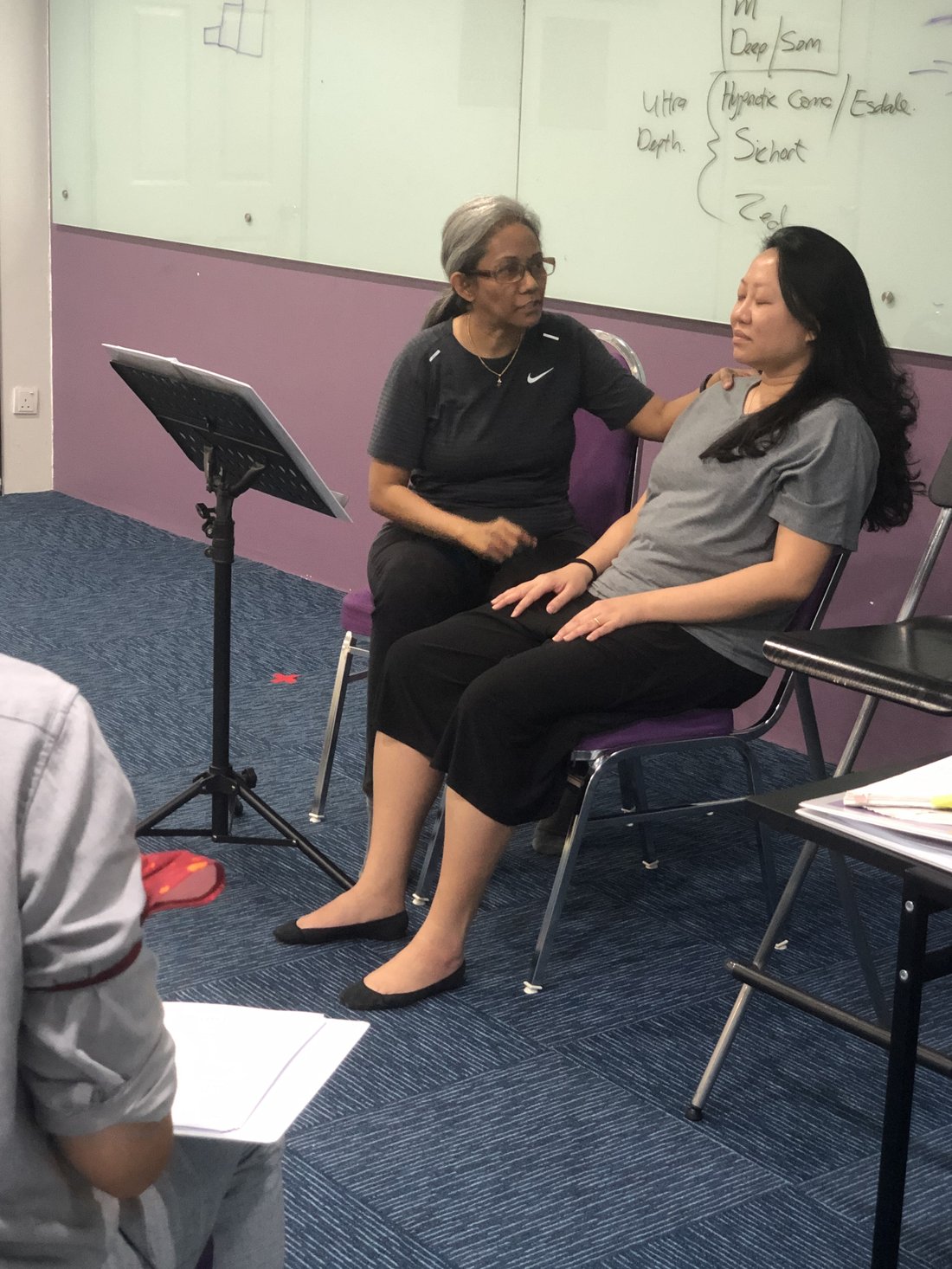 Najwa Dorn Rustum guiding a participant into trance